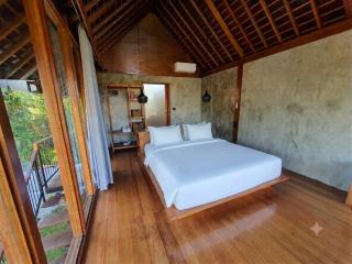 Tirtam Villa 1 BR Private Wooden Studio - 0
