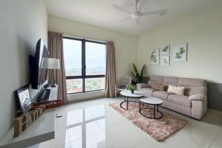 Stylish 2BR Family Stay Near Jonker Street - 8