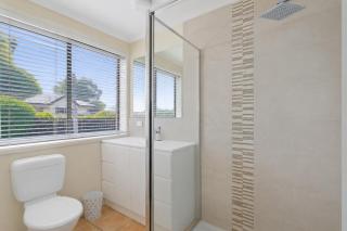 Braidwood Beachouse by Ready Set Stay - BYO LINEN & TOWELS - 4