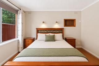 Braidwood Beachouse by Ready Set Stay - BYO LINEN & TOWELS - 9
