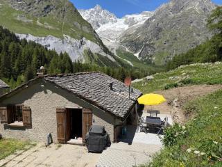 Chalet le Basset - Keys to Paradise in the Alps - 9