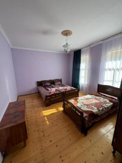 Madisha's Guesthouse - 6