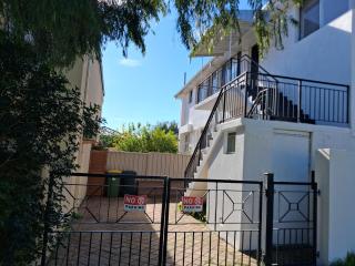Como Beach Apartment 2 - 1