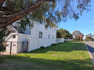 Como Beach Apartment 2 - 2