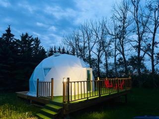 Private Dome Escape Near Balzac - 3