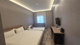 Yerevan Street hotel - 8