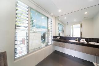 Doorilla Coastal Retreat - Mission Beach - 2
