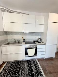 Seaview Apartment - 5