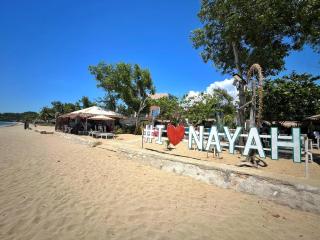 Nayah Beach Resort Sipalay Executive Room 2 - 9