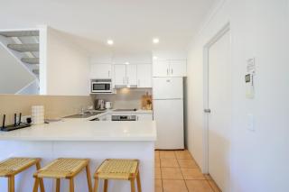 Riverside Retreat, Noosaville - 8