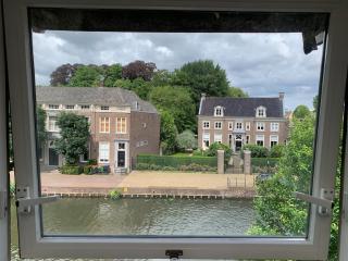Luxurious-3-story-Canal-House-near-Utrecht-and-Amsterdam-in-Maarssen-aan-de-Vecht-with-AC - Maarssen - 4