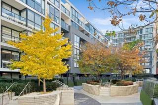 Modern Riverside Retreat near Yarra River & CBD - 1