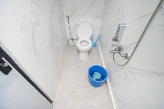 Fatina Homestay - 9