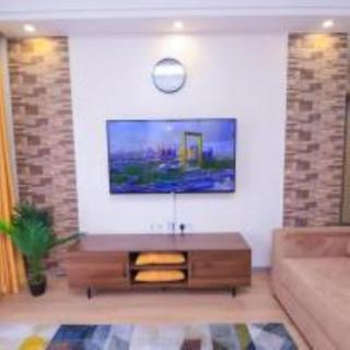 stunning two bedroom apartment with ample parking space, heated swimming pool fully equipped gym and amazing city views - 2