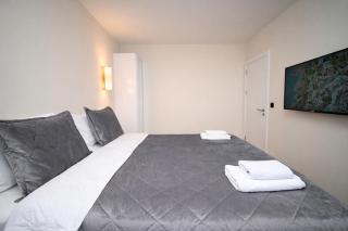 Stylish 1BR Near Promenade Mountain View - 4