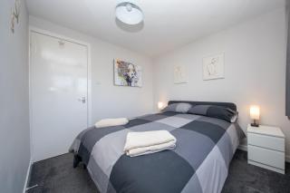 Broughty Ferry One Bedroom 1st Floor Maisonette - 1