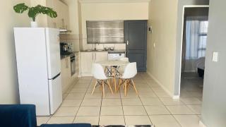 Delightful Retreat in Parklands,Cape Farms,Cape Town - 8