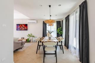 Close to Fitness Street 3BR Pool Villa - 4