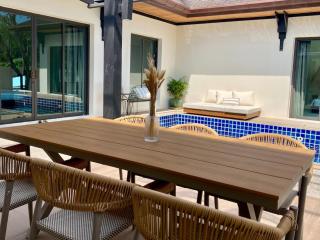 Close to Fitness Street 3BR Pool Villa - 7