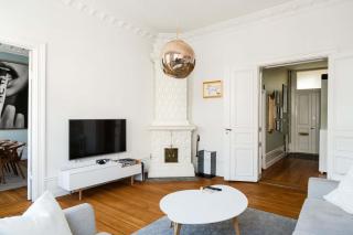 Modern Ostermalm Apartment Balcony 4m Ceilings - 9