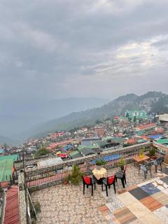 Travel Pickle Hostel - 1