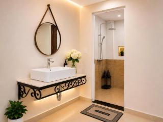 Phuong Lan Hotel - 7