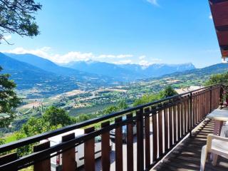 Le chalet et son jardin - 0