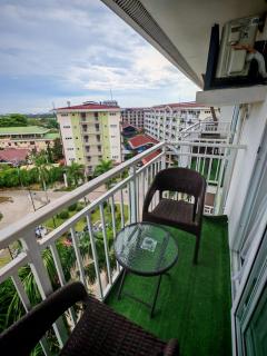Condo Azur Suites A731, Amani Resorts Residences, 5 minutes Airport, Netflix, Stylish, Cozy with Luxurious Swimming Pool - 2