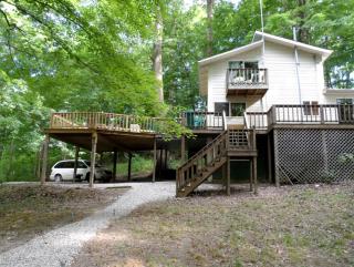 Woodland Cabin Rental with Expansive Deck near Columbus, Ohio - 0