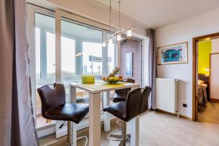 Residenz Meeresbrandung 11 mit verglastem Balkon und Meerblick , Einbauküche ,2 x TV,Schwimmbad, Sauna , reservierter Stellplatz, Wlan ! - 9