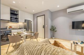 Elegant & Spacious City Retreat Prime Location - 4
