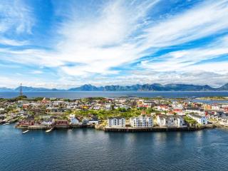 Modern & Elegant Apartment in Henningsvær - 9