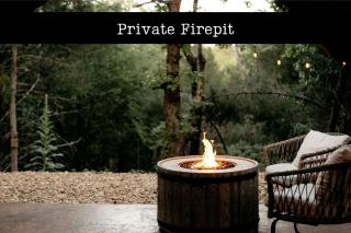 Cozy Safari Tent Perfect for a Glamping Experience in Branson, Missouri - 9