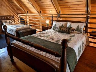 Pet-Friendly Lakefront Cabin on Moosehead Lake with Dock Access - 4