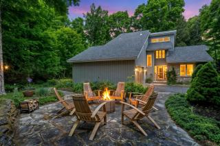 Luxury Woodland Getaway in Fish Creek Door County Near Beaches - 1