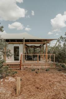 Serene Glampsite with Outdoor Shower & Tub in Johnson City, Texas - 4