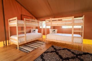 Spacious Deluxe Safari Tent with Fire Pit & BBQ Grill in Basinger, Florida - 8
