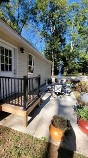 Cozy Secluded Cabin near Owensville, Missouri - Ideal for a Relaxing Glamping Getaway with Your Loved One - 6