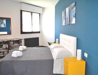 L'Angolo di Sissi - Arcoveggio Apartment - 7