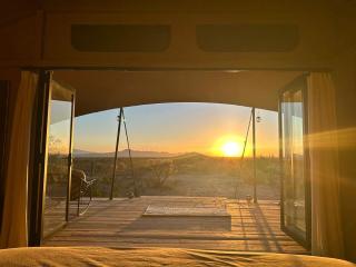Exclusive Luxury Glamping Retreat with Stargazing & Desert Trails near Saguaro National Park, Arizona - 4