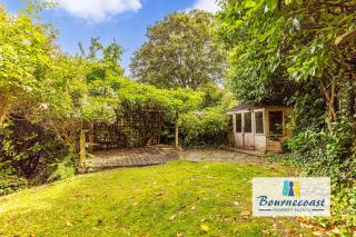 SEAFORTH by BOURNECOAST - A Large Manor House Suitable for Big Families and Groups - HB4638 - 5