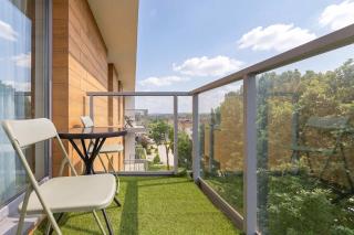 Modern Pet-Friendly Apartment with Parking and Balcony by Noclegi Renters - 7