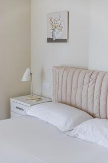 Blue Bay Sea View Apartment with Free Parking by PikHost - 6