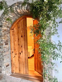 Archontessa - Historic Boutique Residence - 9