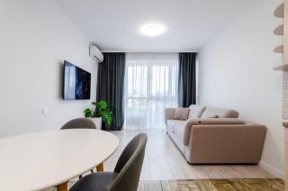 7-27 Kvartet, Vasyl Lypkivskyi 16g, Kyiv, railway station, metro nearby, panoramic city view, Petrovdom Apartment - 6
