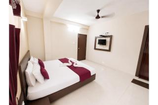 Hotel Baliapanda Uk-Palace Near Jagannath Temple - Lift and Parking Facilities Fully Air Conditioning Premium Room - 1