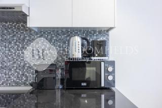 Bloomfields 2BR in The Gate - Masdar - 5