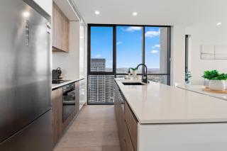KoKo NEW! Luxury Seaview 2Bed Bath - Central Location - 1