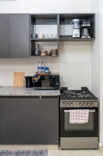 Luxury Living with Pool, Gym, Shopping Mall and Cafés Nearby - Nairobi - 2
