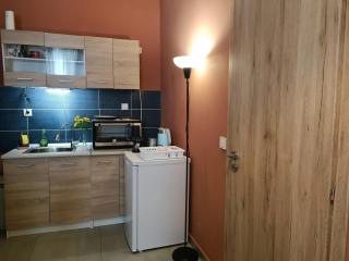knezevic resorts 3 - 2